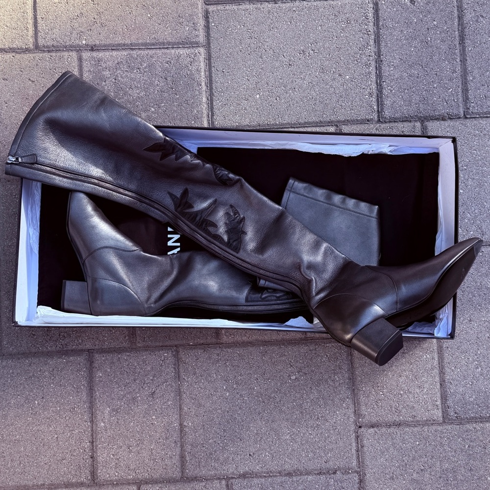 NWT🖤CHANEL🖤14A Metiers D'Art Dark Metallic Grey Thigh High Lambskin Boots - Picture 10 of 17
